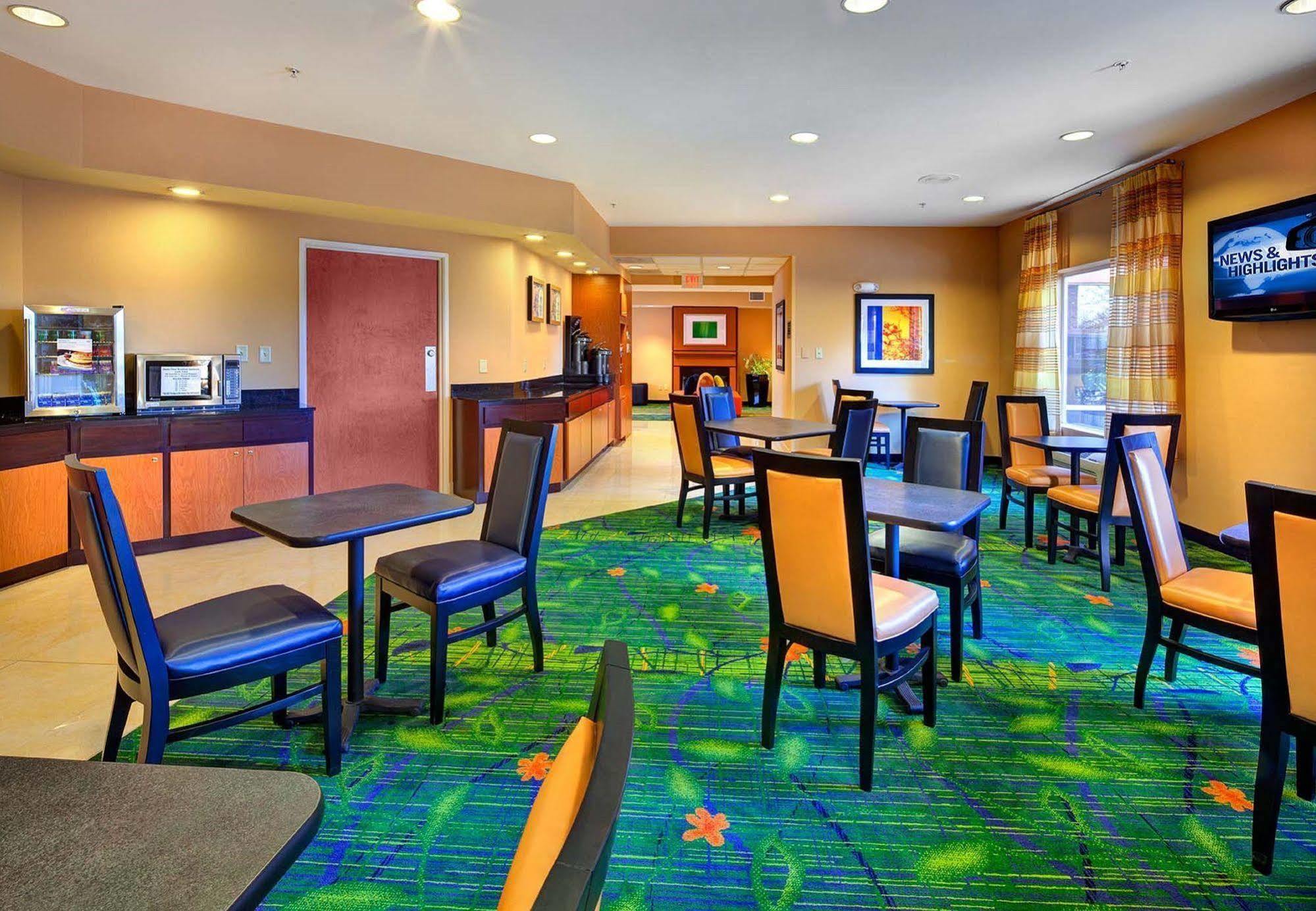 Fairfield Inn & Suites By Marriott Окала Экстерьер фото